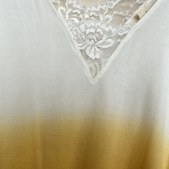 Ombré short sleeve top by Promesa size large - Picture 4 of 5